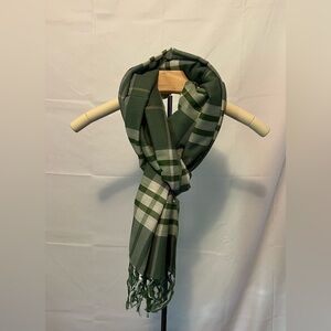 Freeset Checkered Leaf Green Scarf